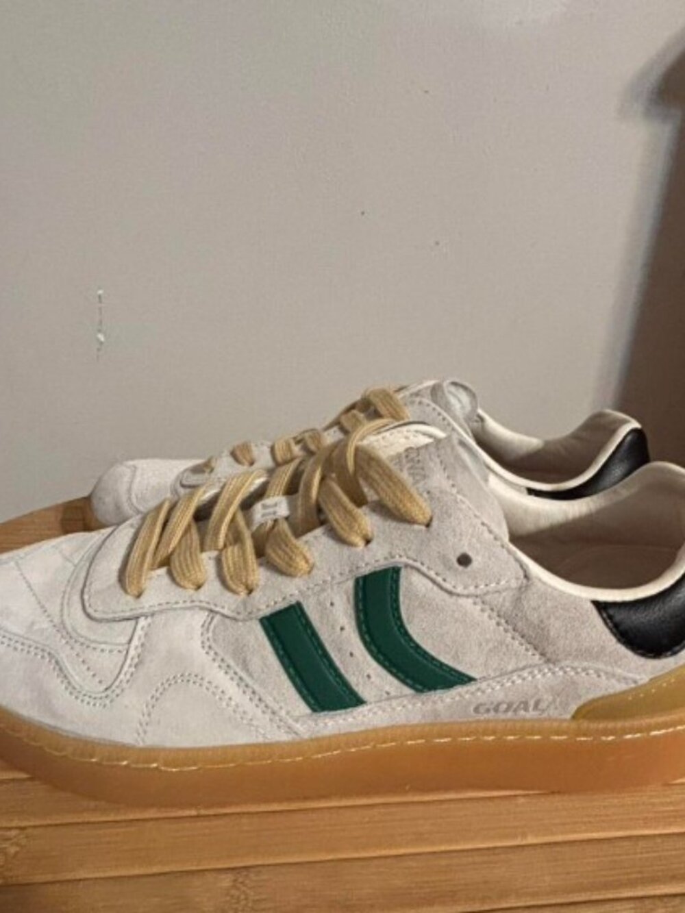 NWOT* Coolway Women's Suede Sneaker in Off-White with Green Stripes. Size: 9